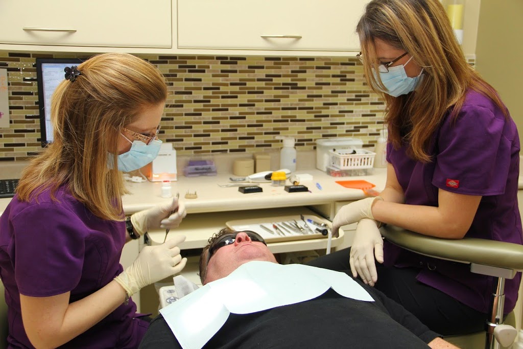 Mayfield Dental | 3068 Mayfield Rd #6, Brampton, ON L6Z 0E3, Canada | Phone: (905) 840-0225