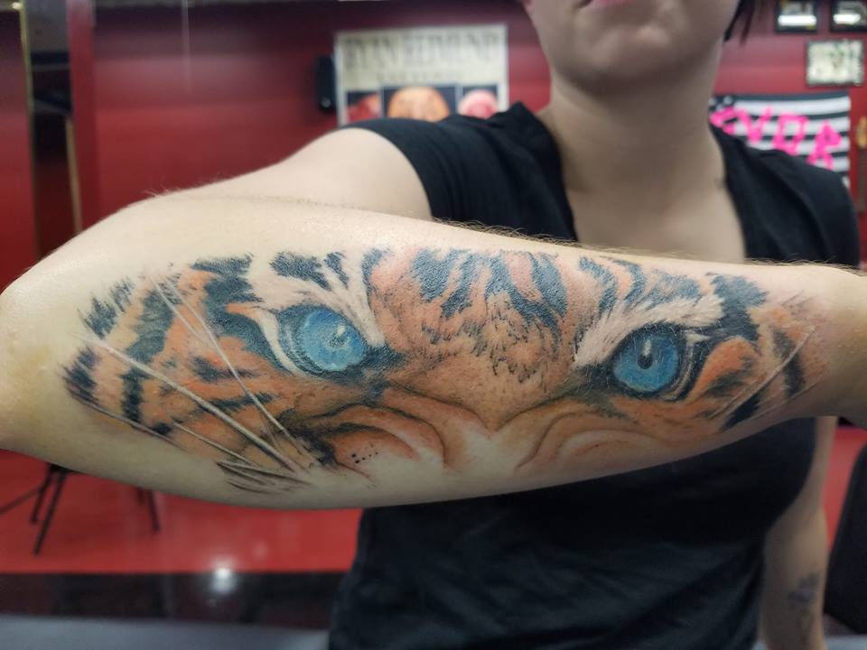 Sarenity Tattoo | 4350 24th Ave Suite 234, Fort Gratiot Twp, MI 48059, USA | Phone: (810) 385-2222