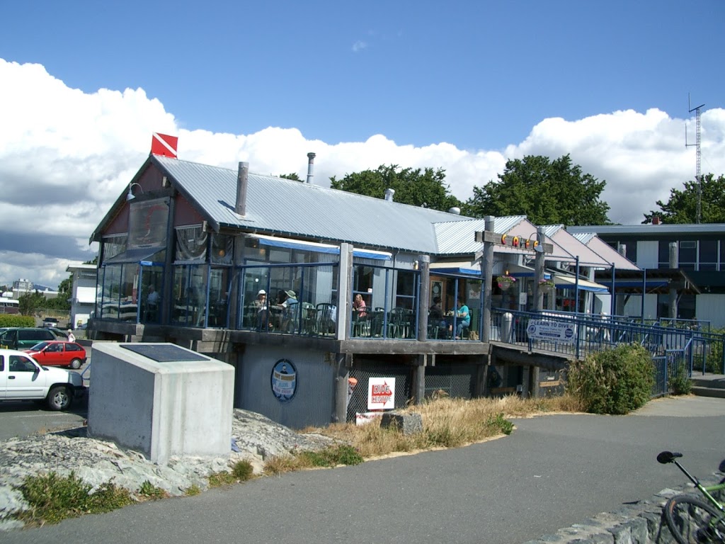 Breakwater Cafe . Bistro . Bar | 199 Dallas Rd, Victoria, BC V8V 1A2, Canada | Phone: (250) 386-8080