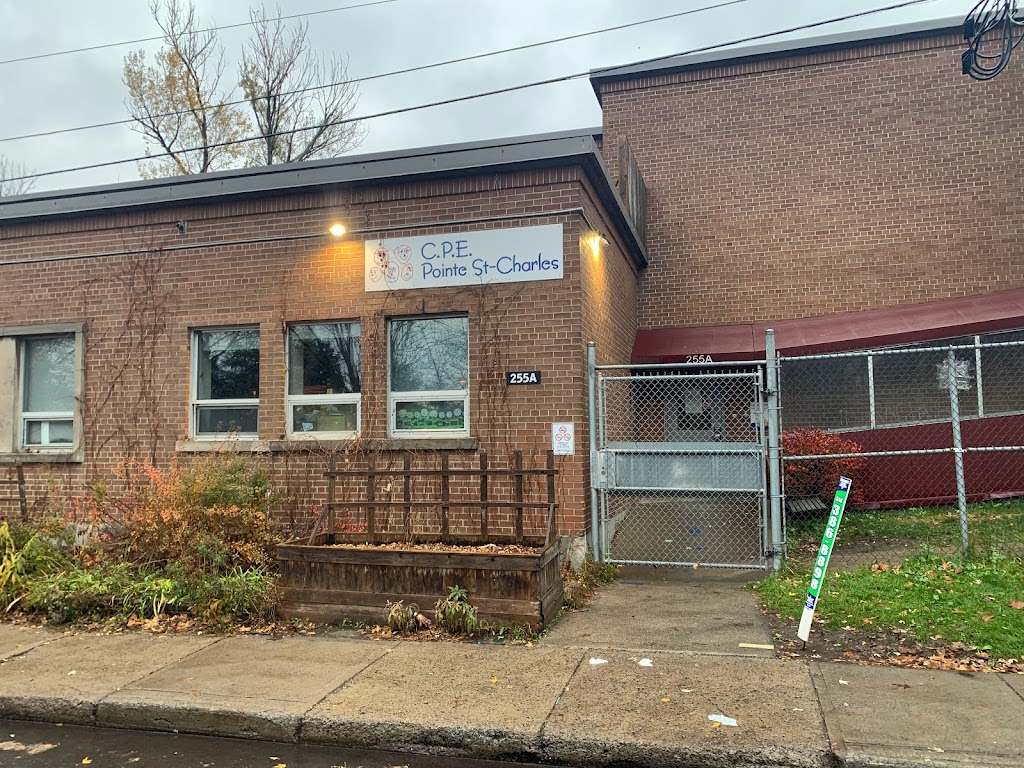 Garderie Pointe St Charles Daycare | 255 Av. Ash, Montréal, QC H3K 2R1, Canada | Phone: (514) 935-8224