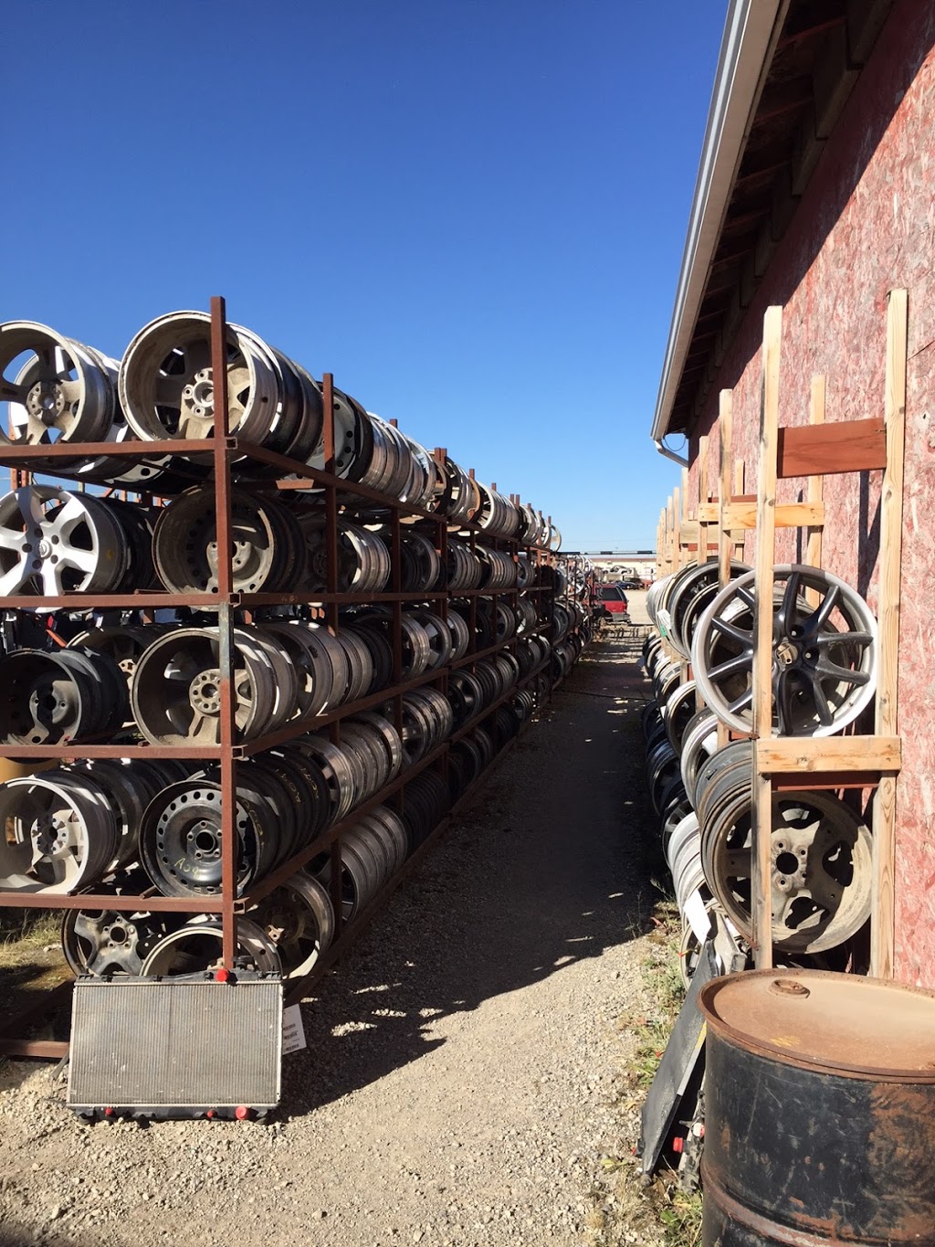 AA Affordable Autowrecking | 5620 94 Ave SE, Calgary, AB T2C 3Z3, Canada | Phone: (403) 236-8116