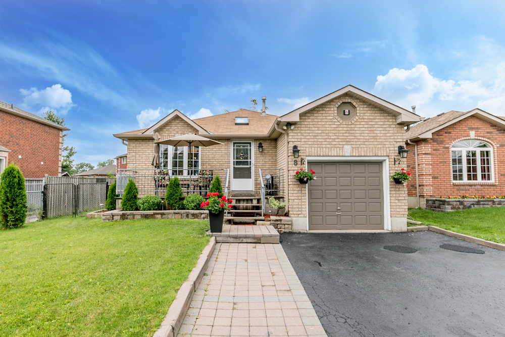 Mark Leader- Re/Max Chay Realty Inc | 112 Caplan Ave, Barrie, ON L4N 9J2, Canada | Phone: (705) 730-2725