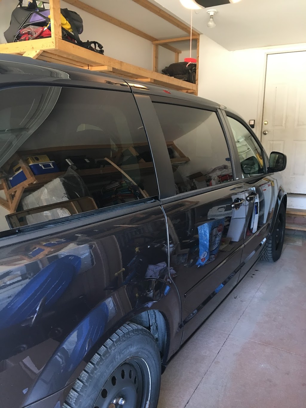 Standard Auto Glass | 555 York St, London, ON N6B 1R6, Canada | Phone: (519) 673-4527