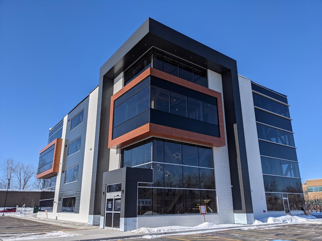 Familiprix Emilie Antoun Laval | 1500 R. Montgolfier suite 101, Laval, QC H7T 0A2, Canada | Phone: (450) 497-0800