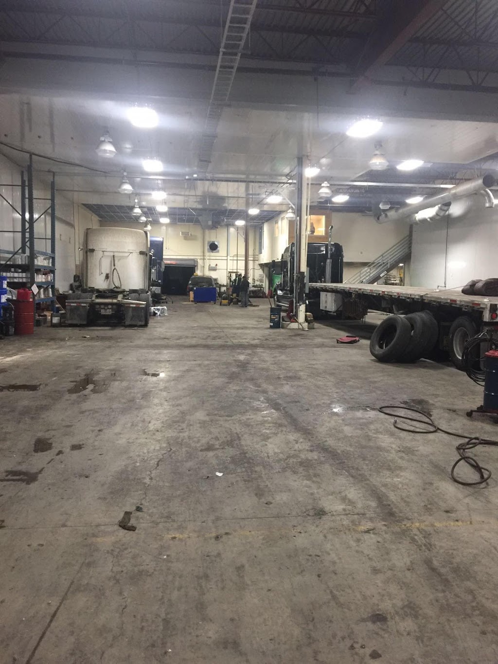 King Alignment and Truck Repair Ltd. | 12876 85 Ave, Surrey, BC V3W 0K8, Canada | Phone: (604) 506-5200