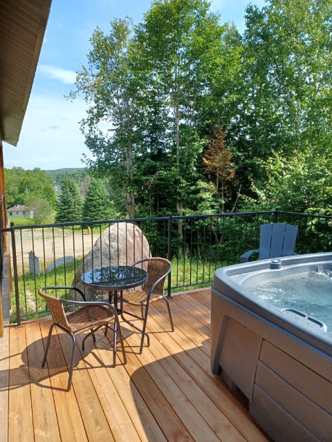 Domaine Solemani | 1696 Chem. Chapleau, Nominingue, QC J0W 1R0, Canada | Phone: (450) 822-6982