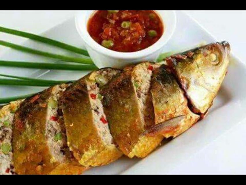 Lola Sallys Authentic Filipino Cuisine | 4403 Kingston Rd #102, Scarborough, ON M1E 2N2, Canada | Phone: (647) 479-5855