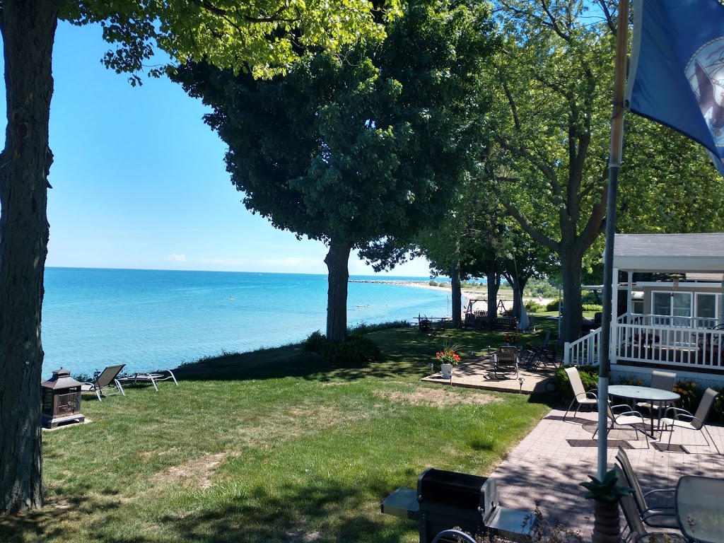Lakeview Manufactured Home Community | 5767 Main St, Lexington, MI 48450, USA | Phone: (810) 359-7777