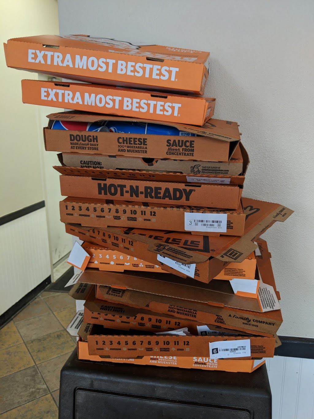 Little Caesars Pizza | 1804 18th St, Lynden, WA 98264, USA | Phone: (360) 354-8656