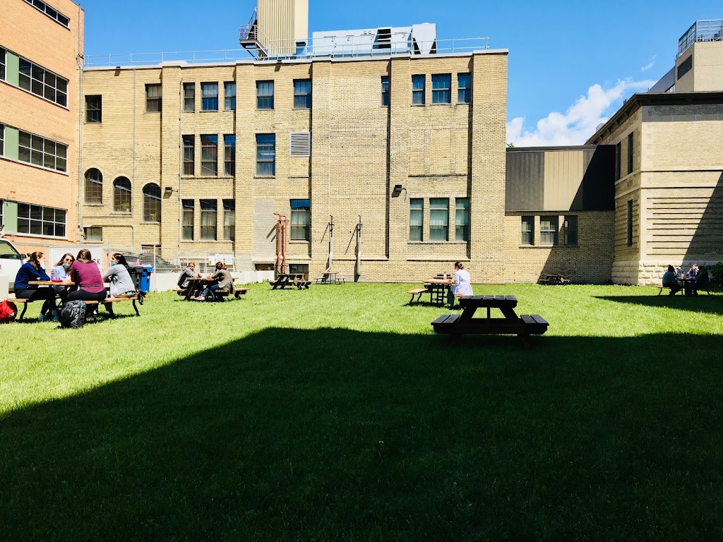 University of Manitoba, Bannatyne Campus | 744 Bannatyne Ave, Winnipeg, MB R3E 0W2, Canada | Phone: (204) 789-3792