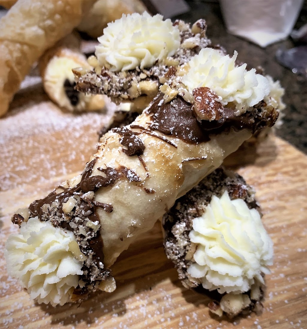 Mangia Bello Pasticceria | 612 Acadia Dr, Hamilton, ON L8W 3J7, Canada | Phone: (905) 719-5622