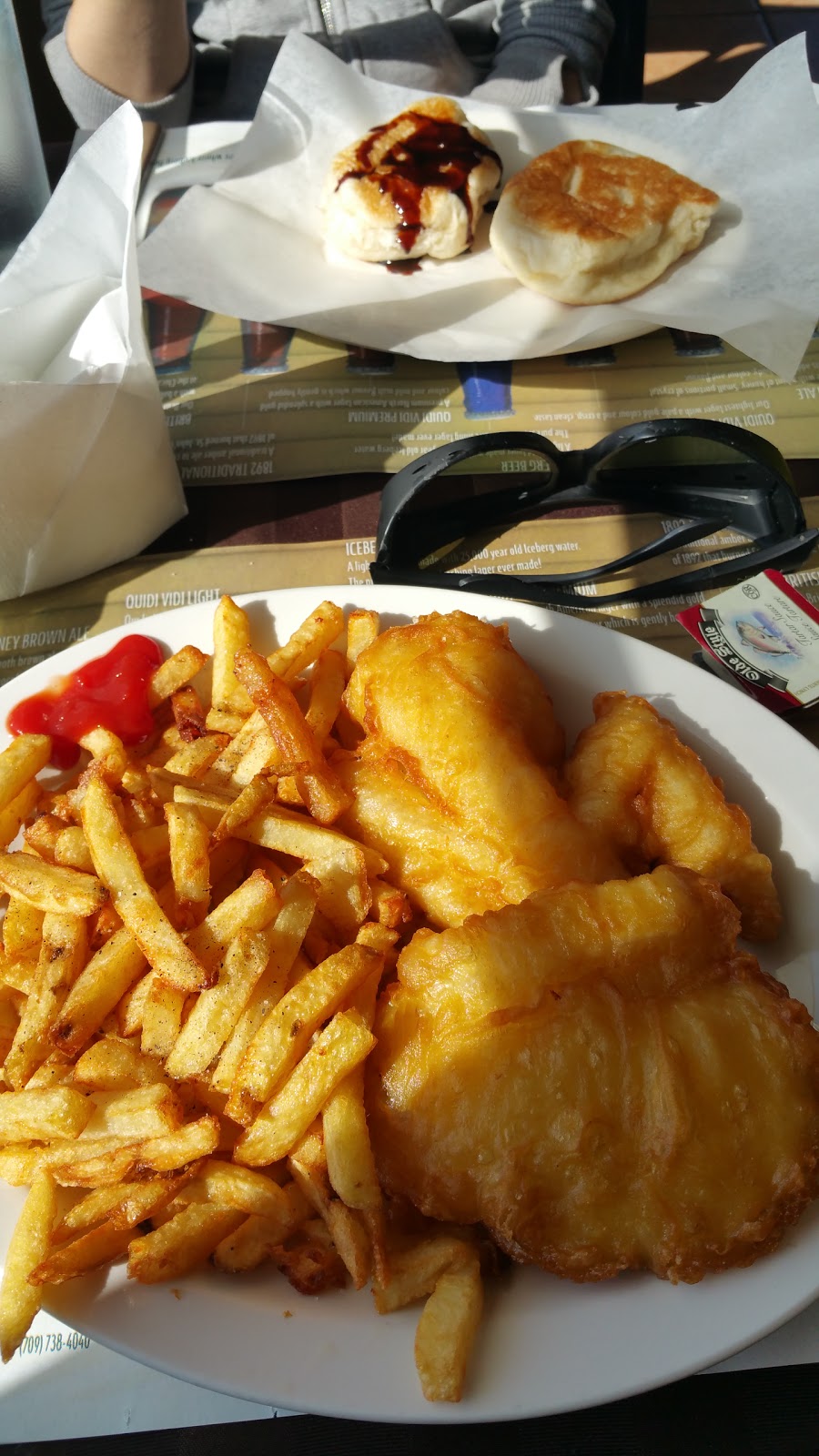 Browns Restaurant | 445 Trinity Rd South 80, Whiteway, NL A0B 3L0, Canada | Phone: (709) 588-7829
