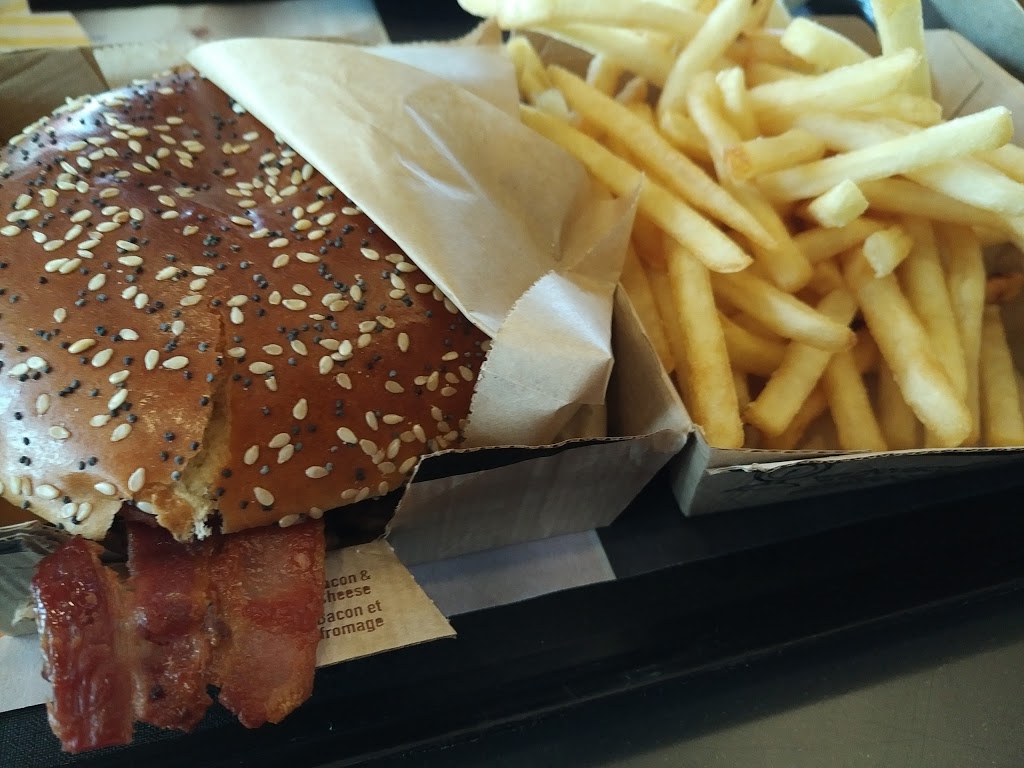McDonalds | 700 St. Albert Rd, St. Albert, AB T8N 7A5, Canada | Phone: (780) 460-4640