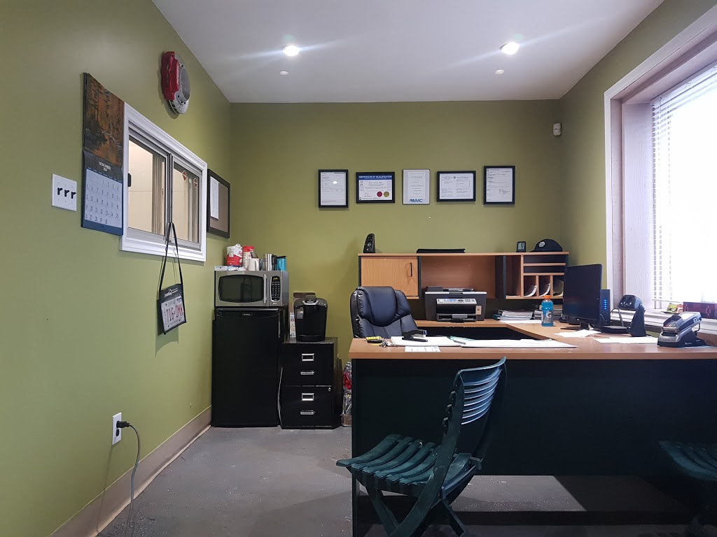 Nicholls & Nixon Automobile | 280 Notre Dame St W, Azilda, ON P0M 1B0, Canada | Phone: (705) 587-2488