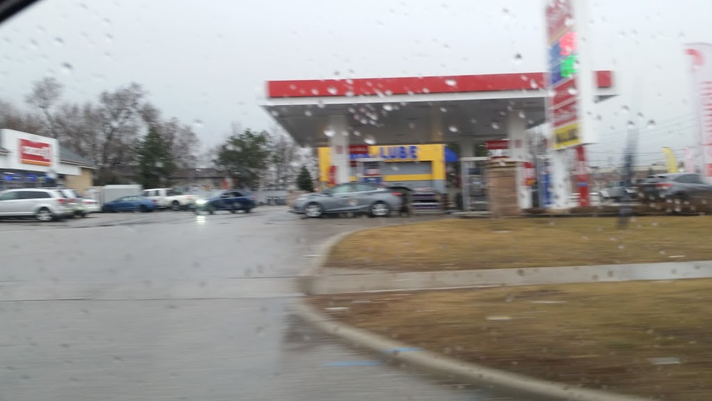 Esso | 7018 Islington Ave, Woodbridge, ON L4L 1V8, Canada | Phone: (905) 265-2422