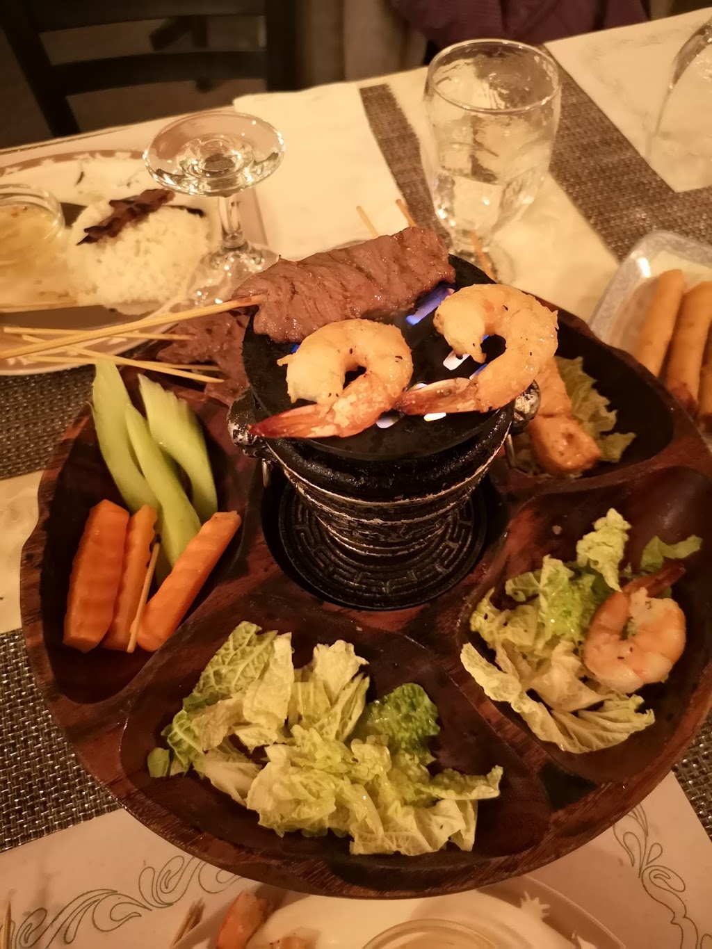 Restaurant Fleurs dAsie | 876 Boulevard Sir-Wilfrid-Laurier, Mont-Saint-Hilaire, QC J3H 6B7, Canada | Phone: (450) 467-8150