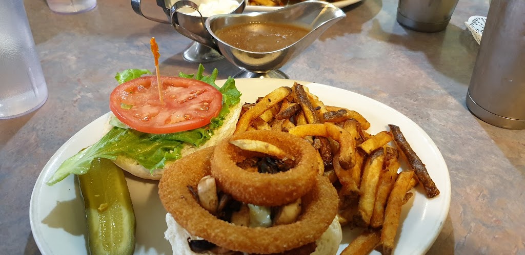 Bistro Family Restaurant | 1225 7th Ave, Invermere, BC V0A 1K0, Canada | Phone: (250) 342-6564