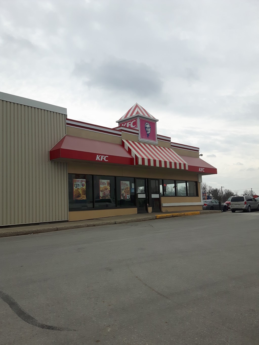 KFC | 55 Josephine St, Wingham, ON N0G 2W0, Canada | Phone: (519) 357-2221