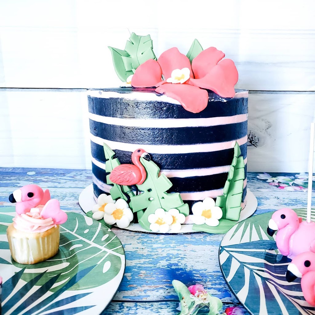 Custom Cakes by C | 836 Livingston Way NE, Calgary, AB T3P 1N8, Canada | Phone: (403) 862-5681