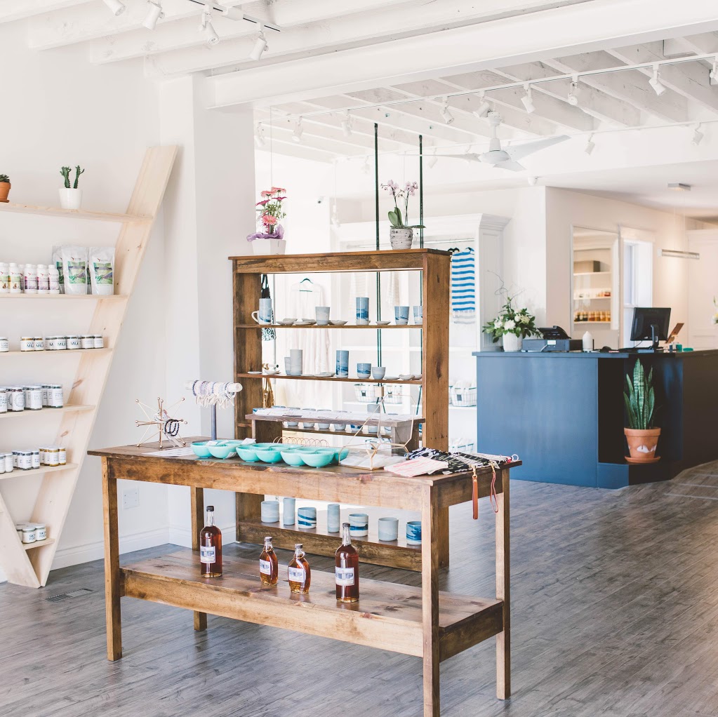 Seed Holistic Spa | 38 Pine St, Collingwood, ON L9Y 2N7, Canada | Phone: (705) 445-1454