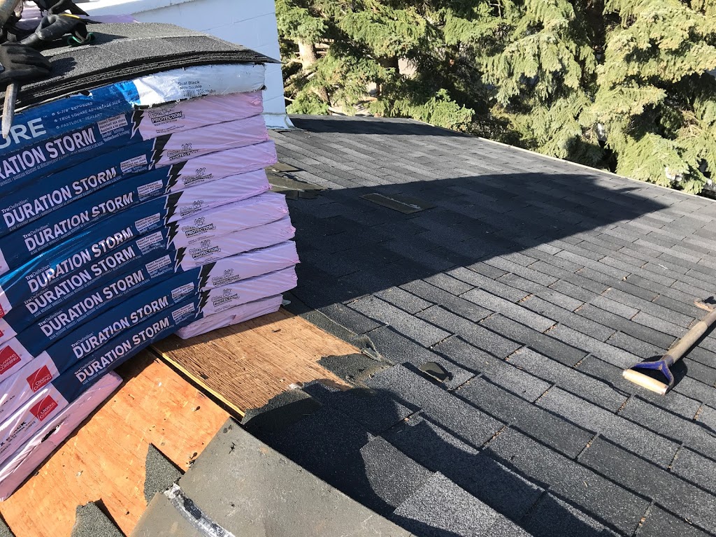 United Roofers Inc - Best Roofing Installation Service In Brampt | 99 Dotchson Ave, Caledon, ON L7C 4E3, Canada | Phone: (905) 805-4084