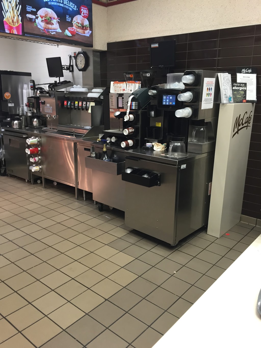 McDonalds | 1030 Boulevard du Grand Héron, Saint-Jérôme, QC J7Y 5K8, Canada | Phone: (450) 438-4022