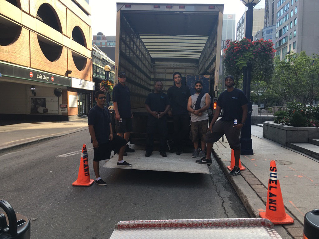 Sueland Moving & Storage Toronto | 47 Racine Rd Unit 7, Etobicoke, ON M9W 6B2, Canada | Phone: (416) 747-9889