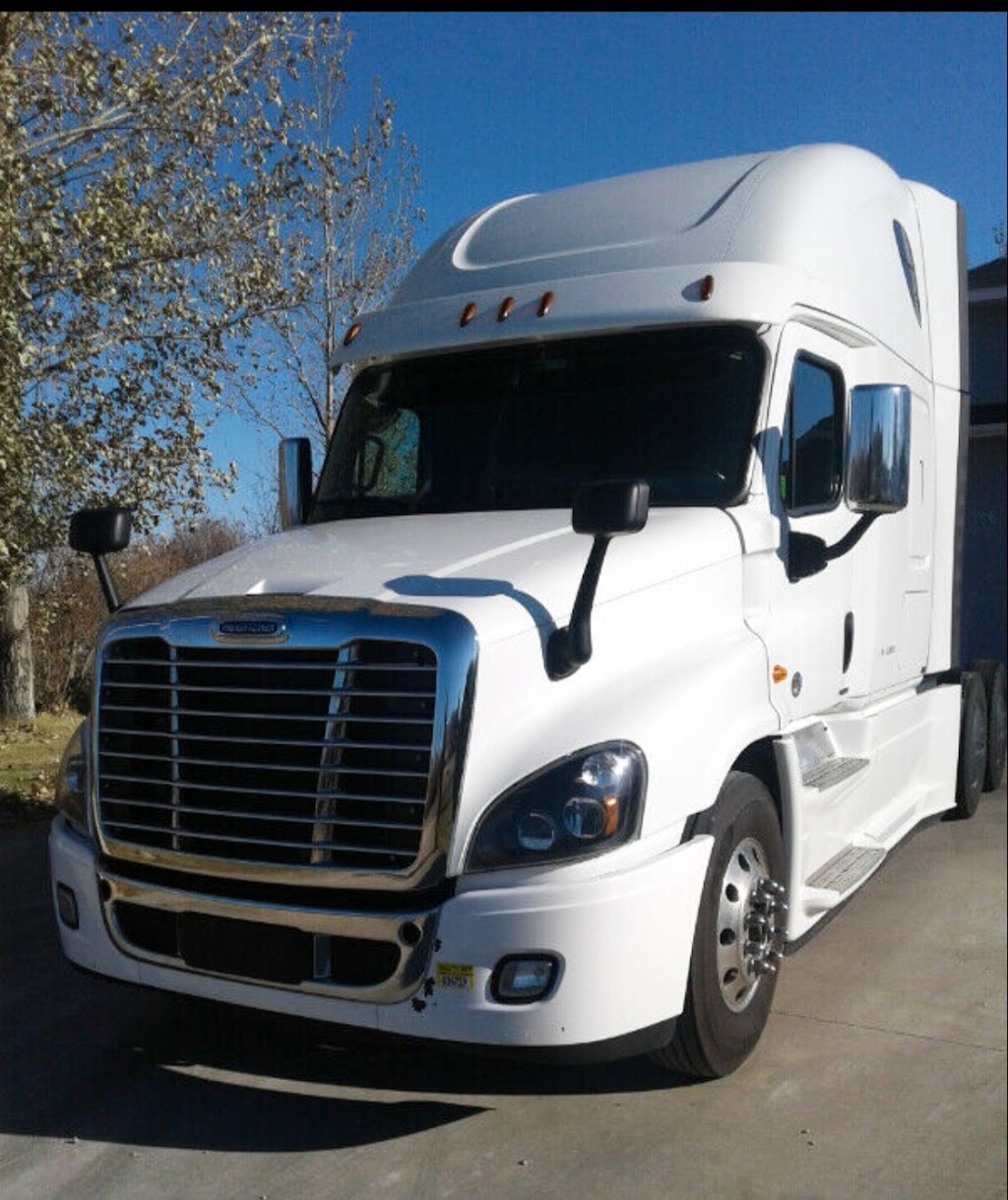 Gary Falco Trucking Ltd. | 171 Stan Bailie Dr, Winnipeg, MB R3Y 1S3, Canada | Phone: (431) 998-7100