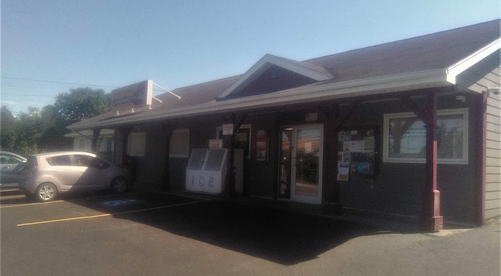 Hawthorne Convenience (Formerly Brendans Fairway) | 201 Hawthorne St, Antigonish, NS B2G 1B6, Canada | Phone: (902) 863-5583