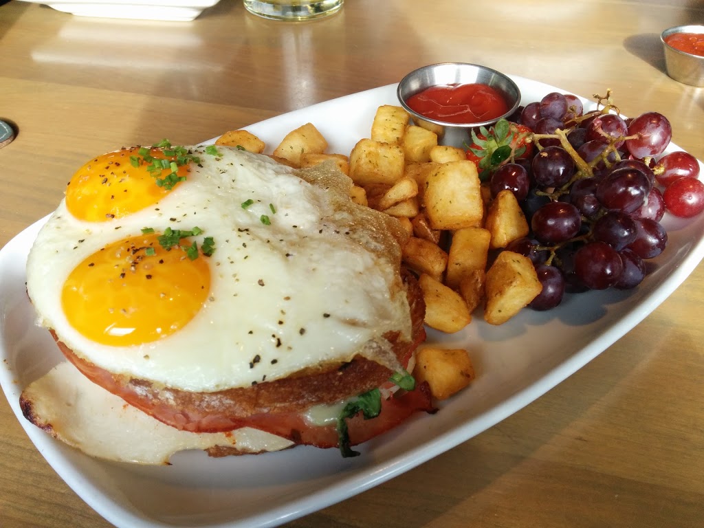 Fergus & Bix | 873 85 St, Calgary, AB T3H 4C9, Canada | Phone: (403) 457-3344