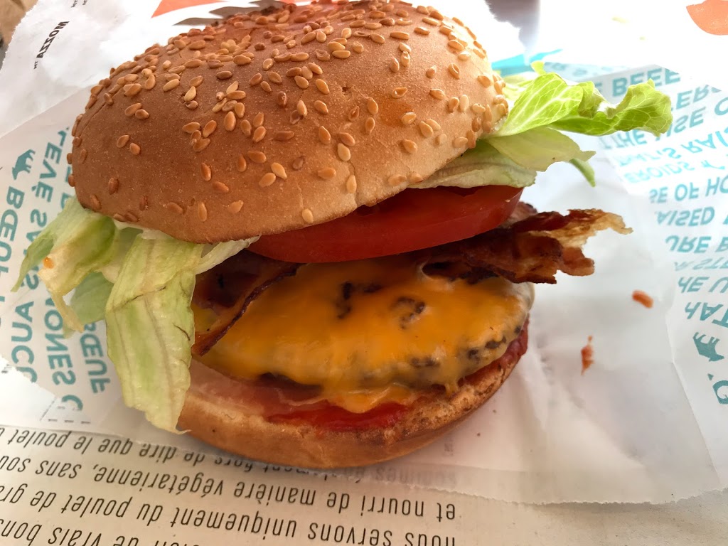 A&W Canada | 1555 Boulevard de Montarville, Boucherville, QC J4B 8T3, Canada | Phone: (450) 645-2561