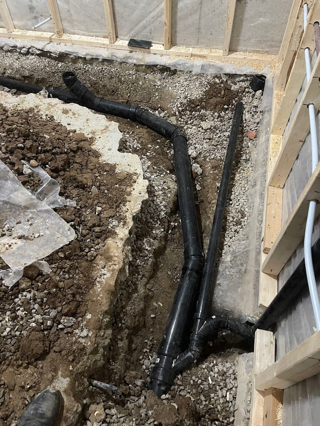 Mina Plumbing | 382 Cavanagh Ln, Milton, ON L9T 8J9, Canada | Phone: (647) 447-9187