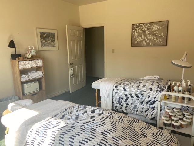 Georgian Bay Bliss | 66 Bowes St, Parry Sound, ON P2A 2L3, Canada | Phone: (705) 771-9003