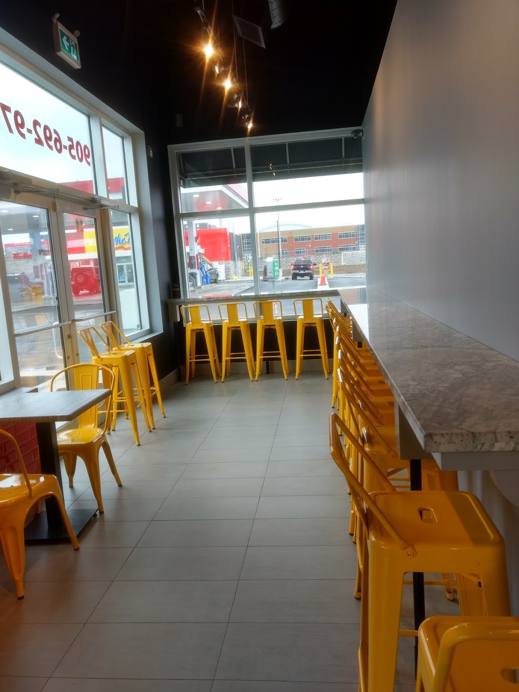 Poppis Pizzeria & Grill | 14-1812 Rymal Rd E, Hamilton, ON L8W 3N3, Canada | Phone: (905) 692-9779