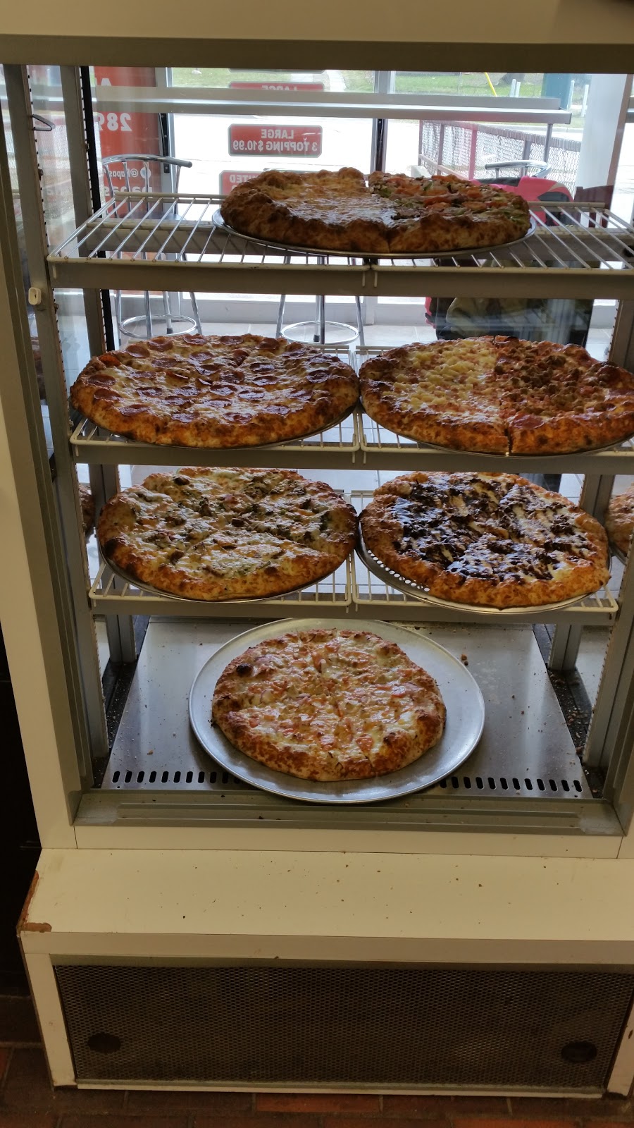 Papas Pizza Land | 680 Hortop St, Oshawa, ON L1G 4N6, Canada | Phone: (289) 222-5555