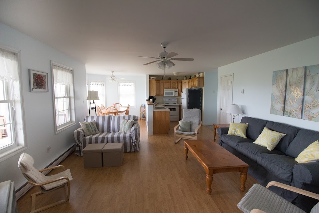 Red Sands at the Cove Cottage | 7014 PE-19, Canoe Cove, PE C0A 1H7, Canada | Phone: (902) 393-6644