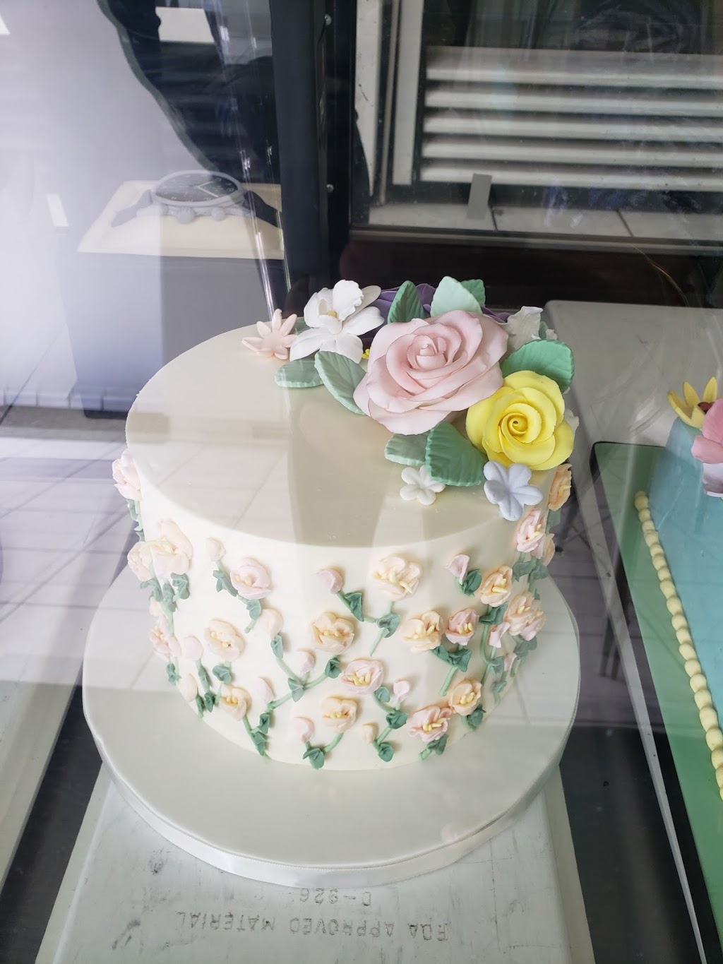 Cake Couture | 15008 87 Ave NW, Edmonton, AB T5R 4E9, Canada | Phone: (780) 443-4083