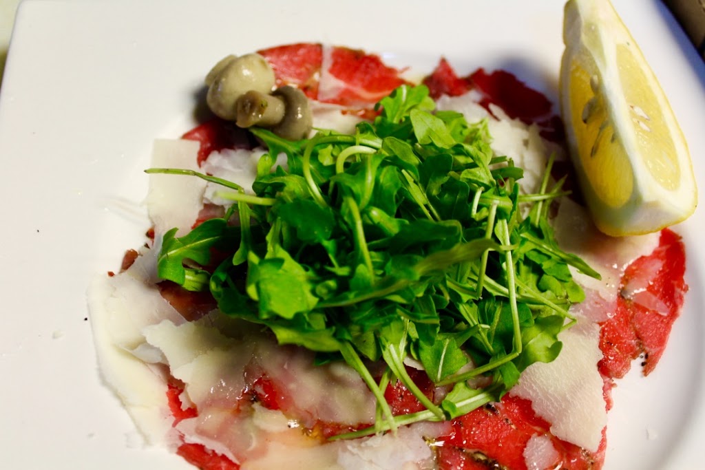 La Vecchia Restaurant | 2405 Yonge St A, Toronto, ON M4P 2E7, Canada | Phone: (416) 489-0630