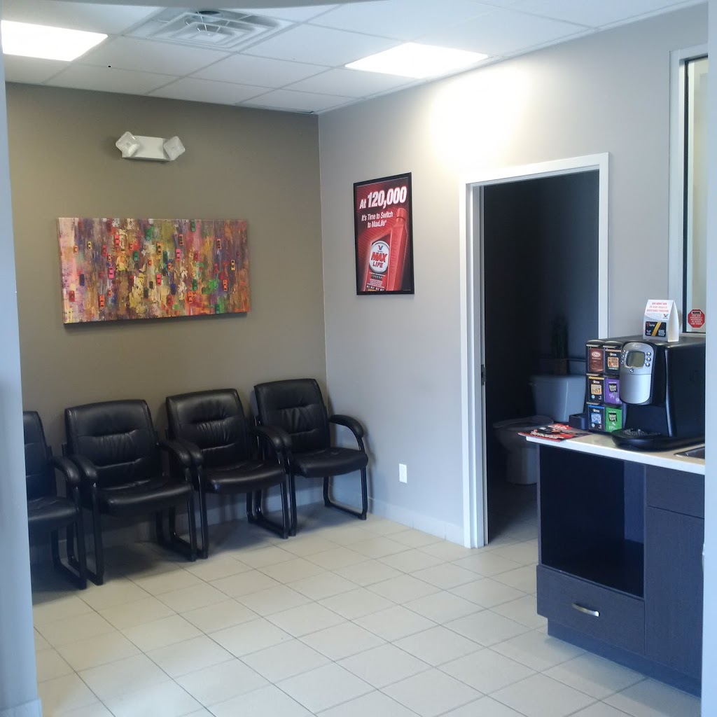 Valvoline Express Care | 625 St Clair St, Chatham, ON N7L 3L3, Canada | Phone: (519) 354-2222