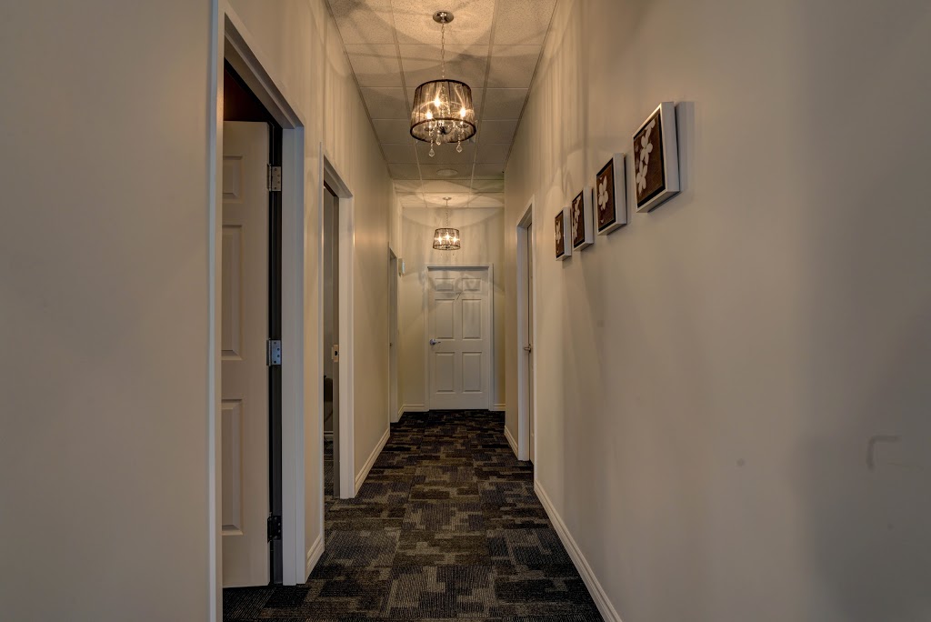Massage Addict | 673 Topsail Rd, St. Johns, NL A1E 2E3, Canada | Phone: (709) 368-2888