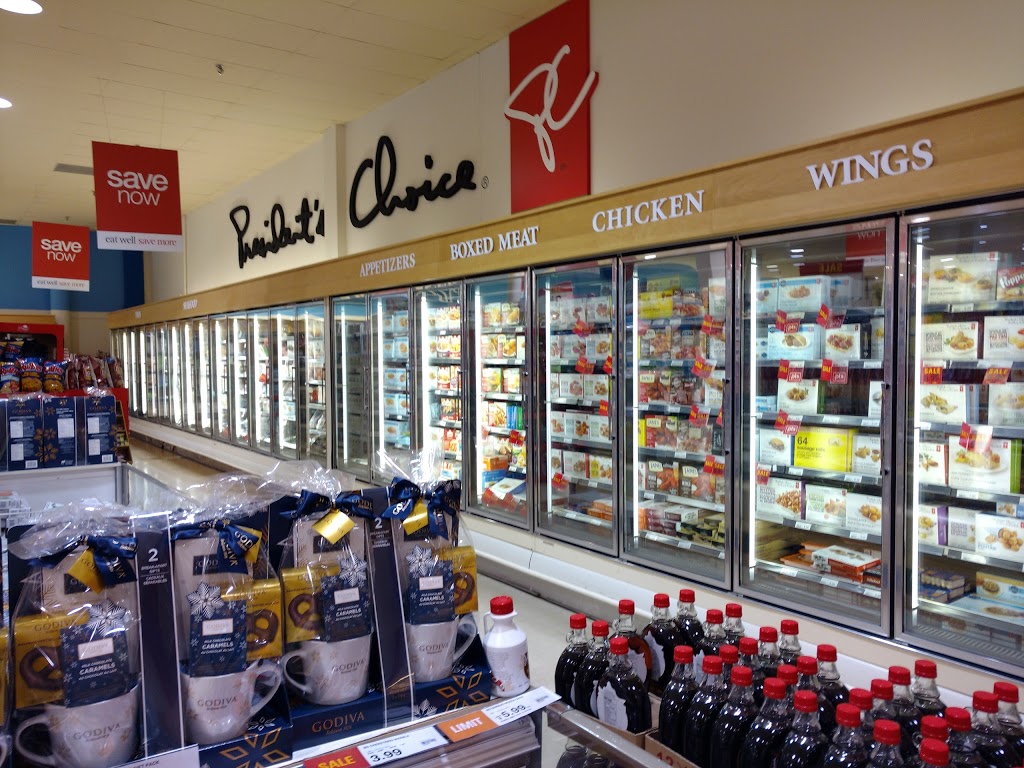 Moores valu-mart | 123 Guildwood Pkwy, Scarborough, ON M1E 4V2, Canada | Phone: (416) 261-6273
