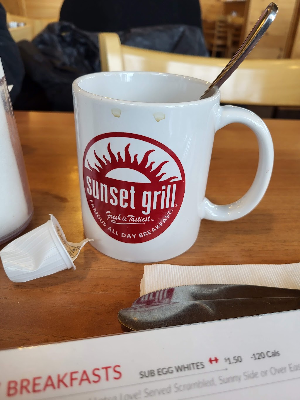 Sunset Grill | 1005 Lansdowne St W Unit 2, Peterborough, ON K9J 8N2, Canada | Phone: (705) 749-0222