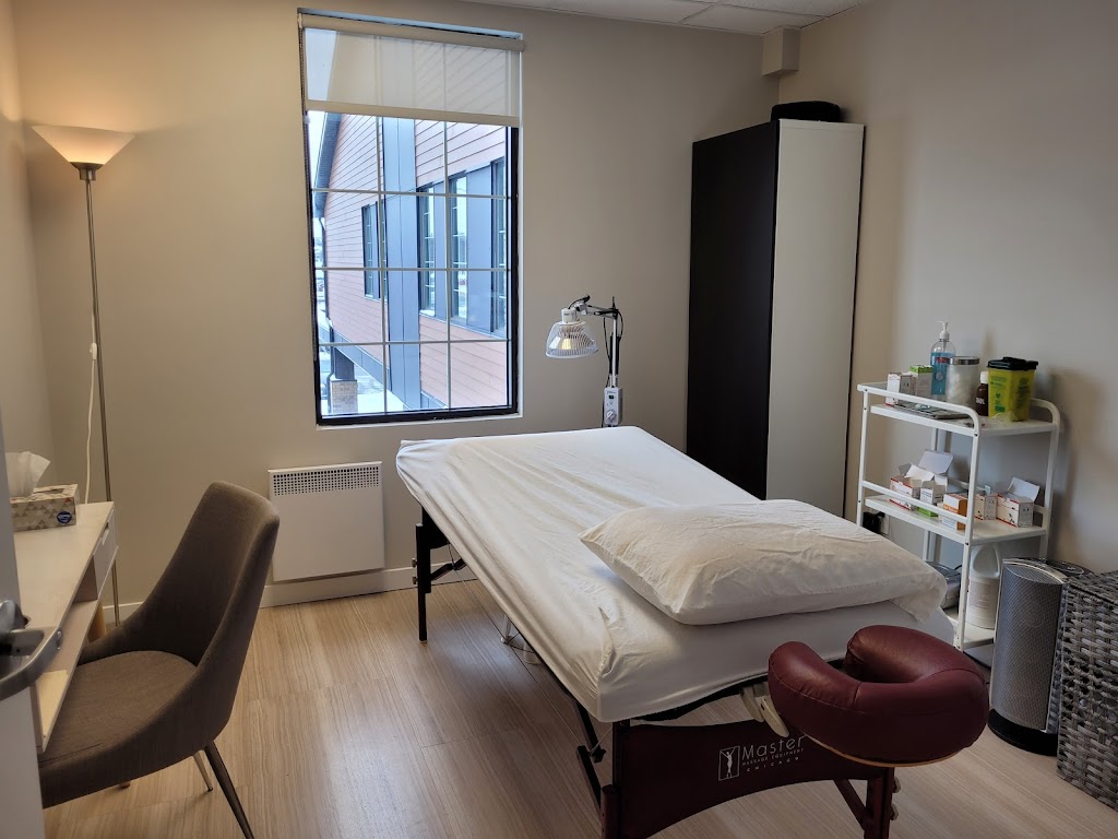 Caroline Dufour Acupuncture | 3608 Saint-Charles Blvd #16, Kirkland, QC H9H 3C3, Canada | Phone: (514) 674-1674