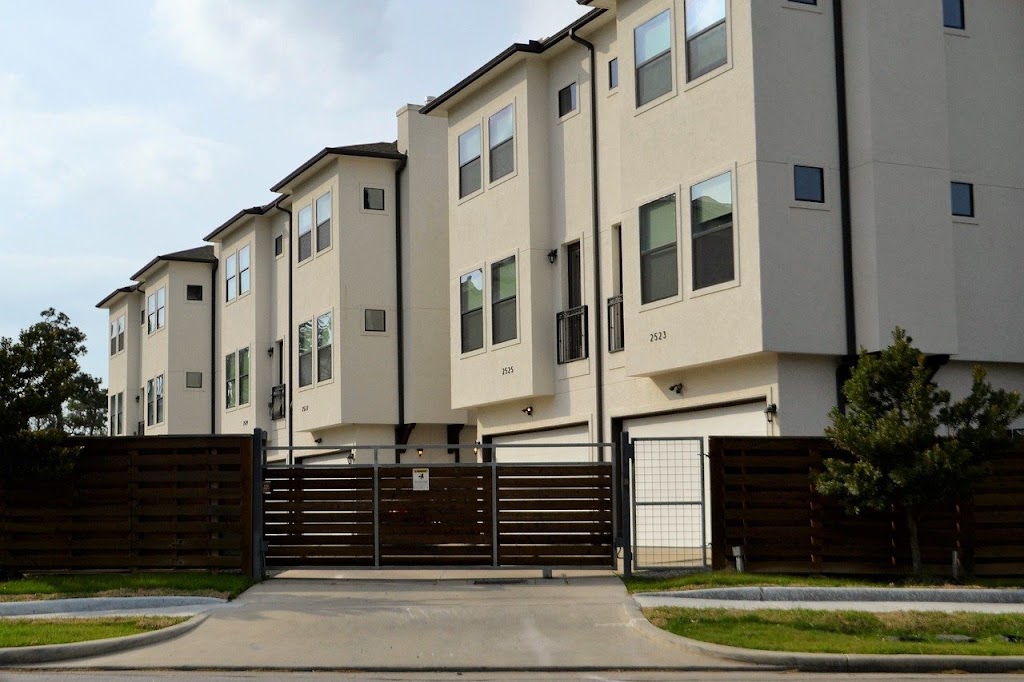 We Buy Houses Edmonton | 7615 Getty Link NW #1, Edmonton, AB T5T 4L8, Canada | Phone: (780) 909-2752