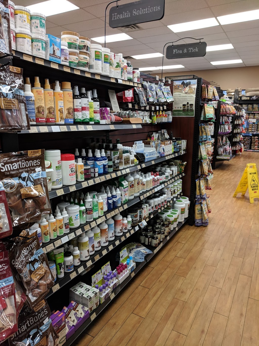 Bosleys by Pet Valu | 280 East Island Hwy E, Parksville, BC V9P 2G6, Canada | Phone: (250) 248-2673