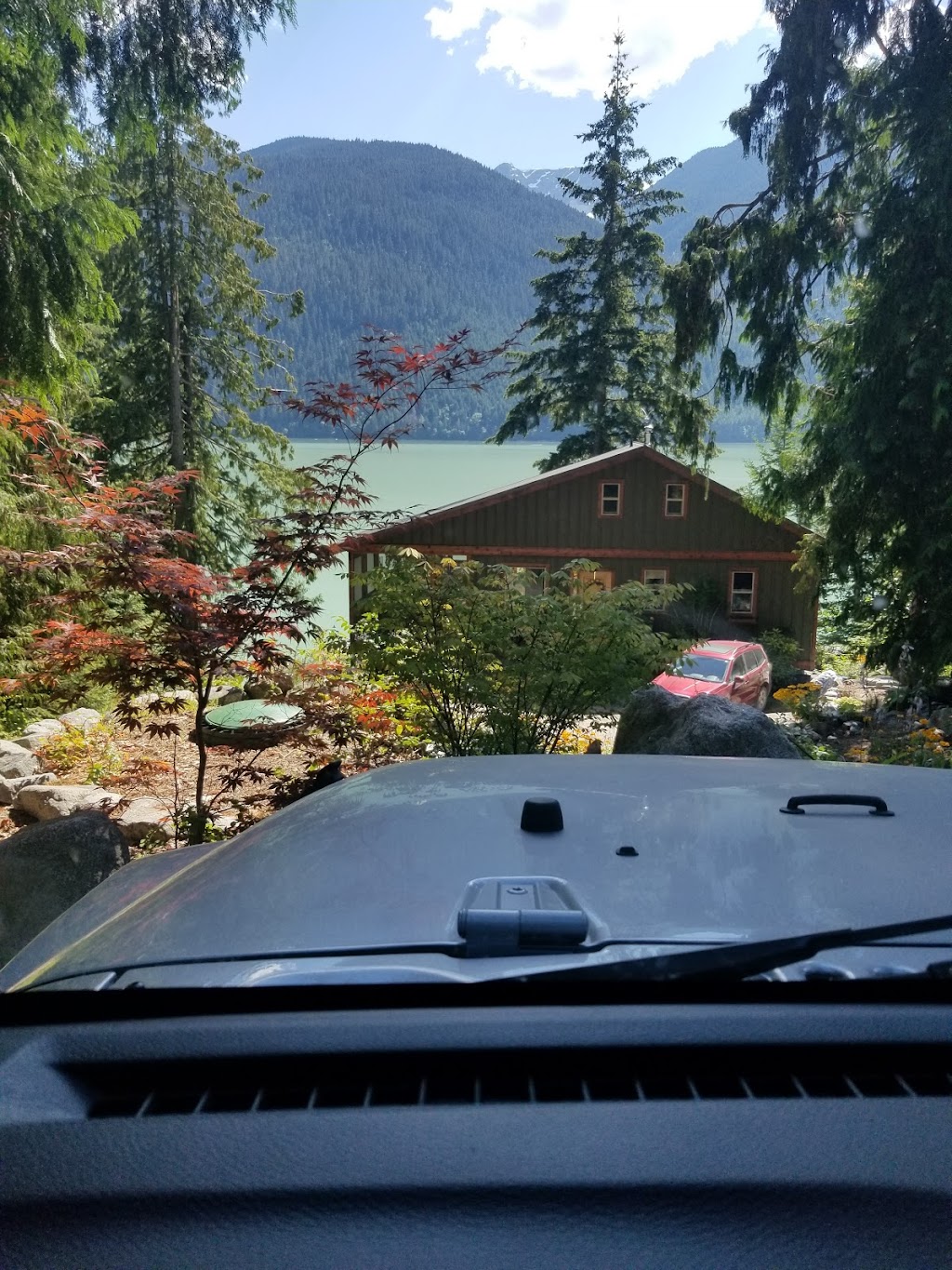 The Cottage B&B on Lillooet Lake | 24 Lillooet Lake Estates In Suck Ch Pemberton 2K0, In-SHUCK-ch Forest Service Rd, BC V0N 2K0, Canada | Phone: (604) 967-2555