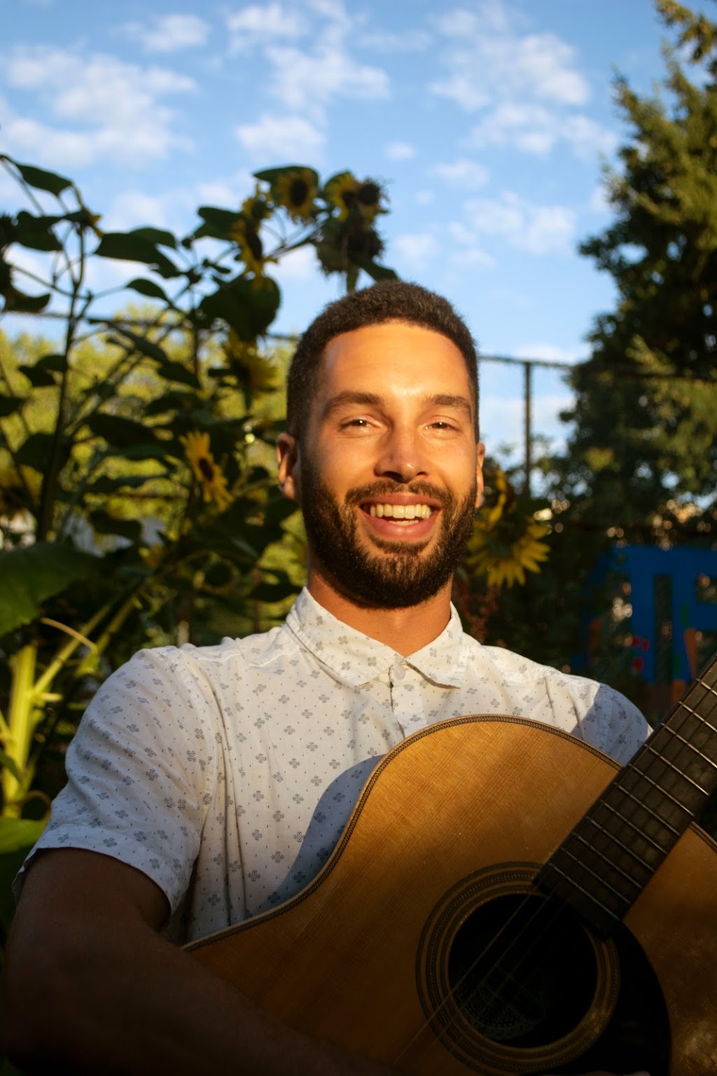 Peoples Music Therapy | 823 E Hastings St, Vancouver, BC V6A 1R8, Canada | Phone: (604) 849-4399