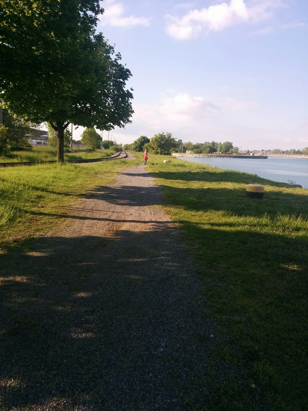 Harbourfront Inn | 266 West St, Port Colborne, ON L3K 4E4, Canada | Phone: (905) 835-8621