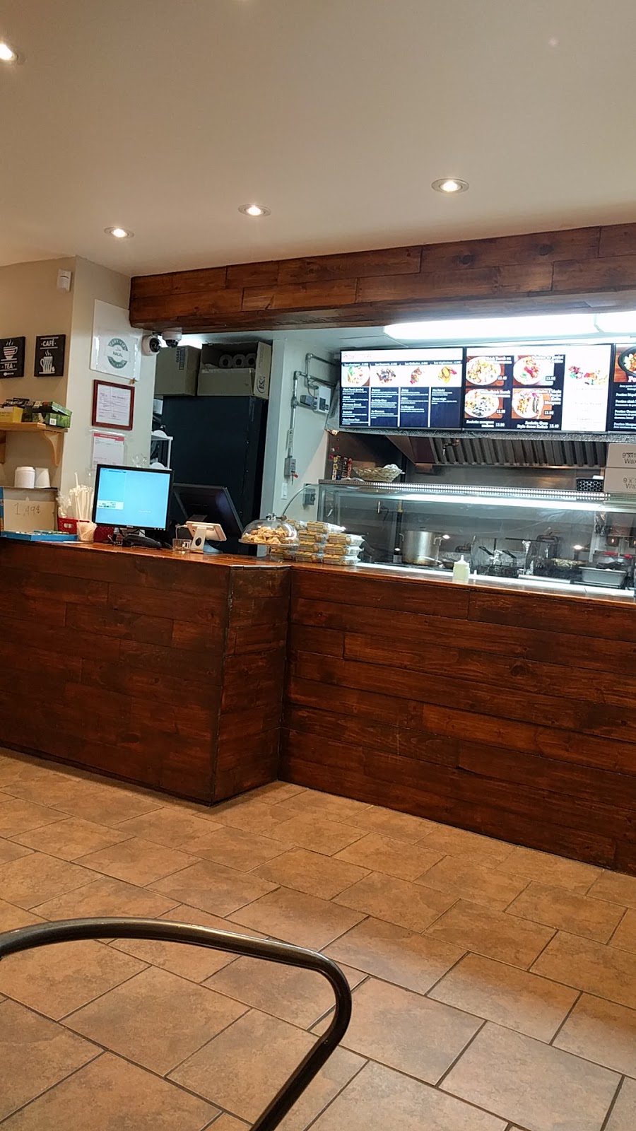 Pita Gourmet | 531 Boulevard Rosemont, Montréal, QC H2S 1Z4, Canada | Phone: (514) 270-0090
