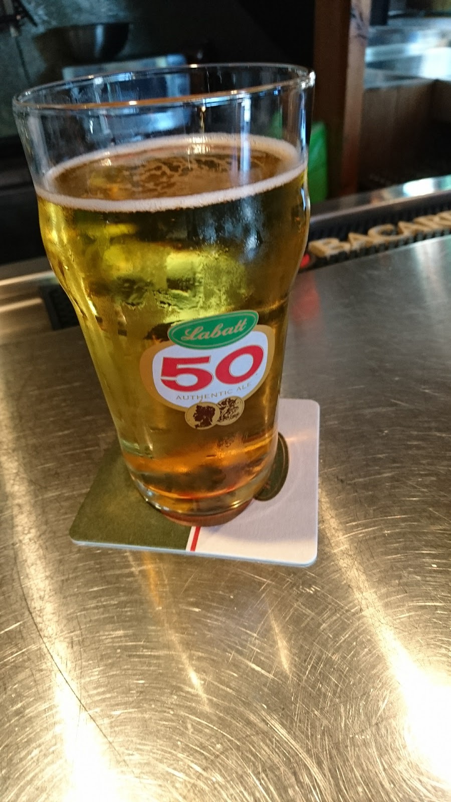 Bar Courcelle | 4685 R. Notre Dame O, Montréal, QC H4C 1S7, Canada | Phone: (438) 382-4685